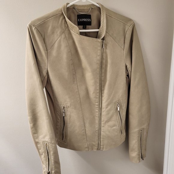 Leather Jacket - Picture 1 of 4